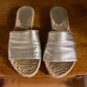 SAKS 5th AVE ESPADRILLES S.6